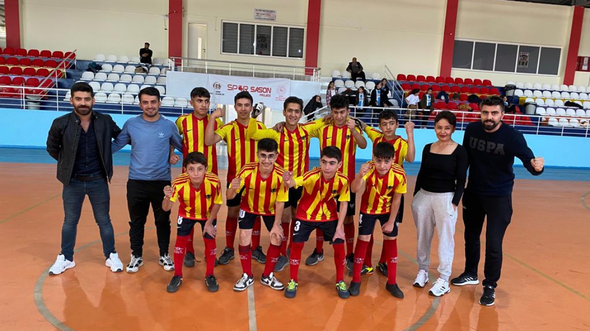 Sason Futsal Turnuvasında Atatürk Ortaokulunu 5-0 Yendik